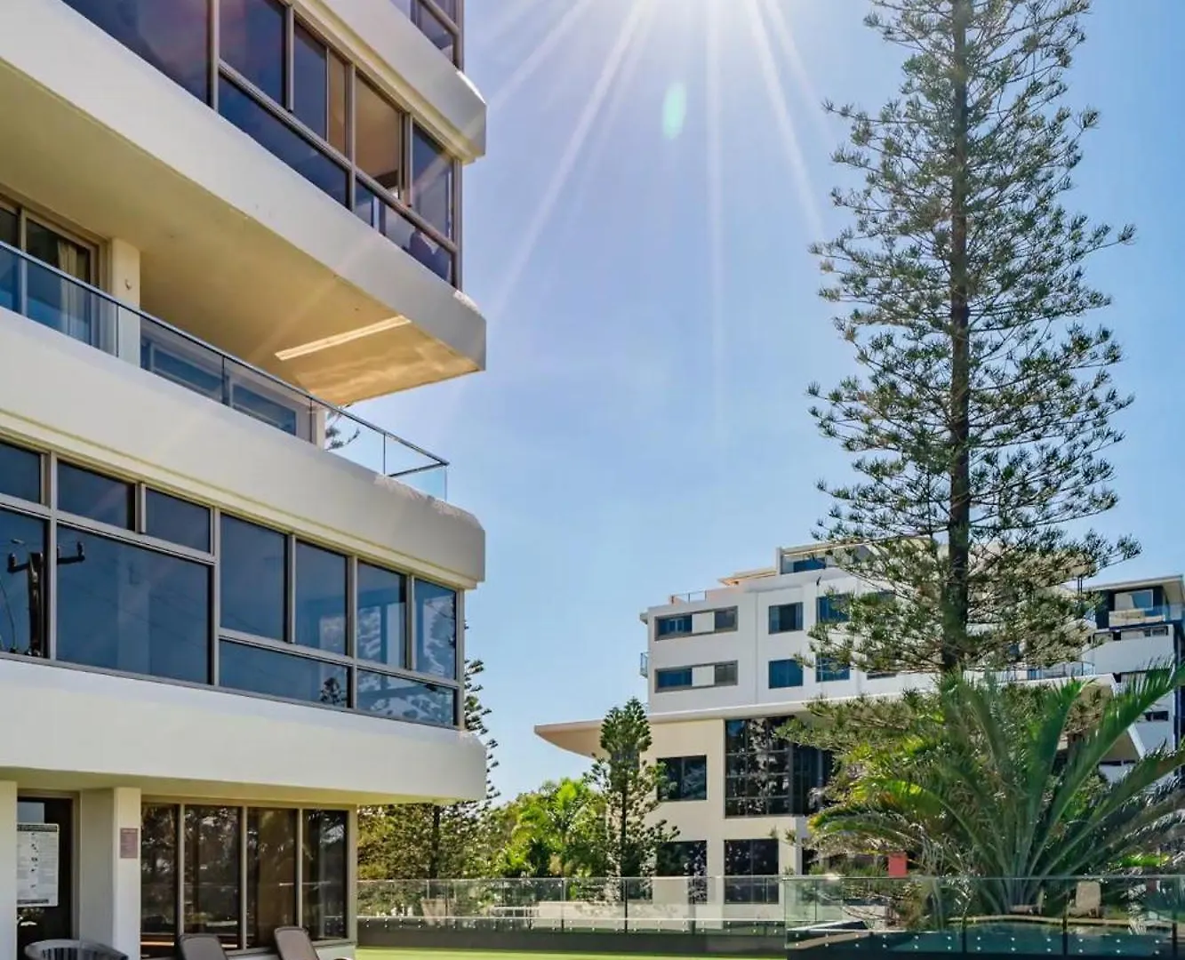Shara Stunning Ocean Views And Modern Comfort Alexandra Headland Apartamento
