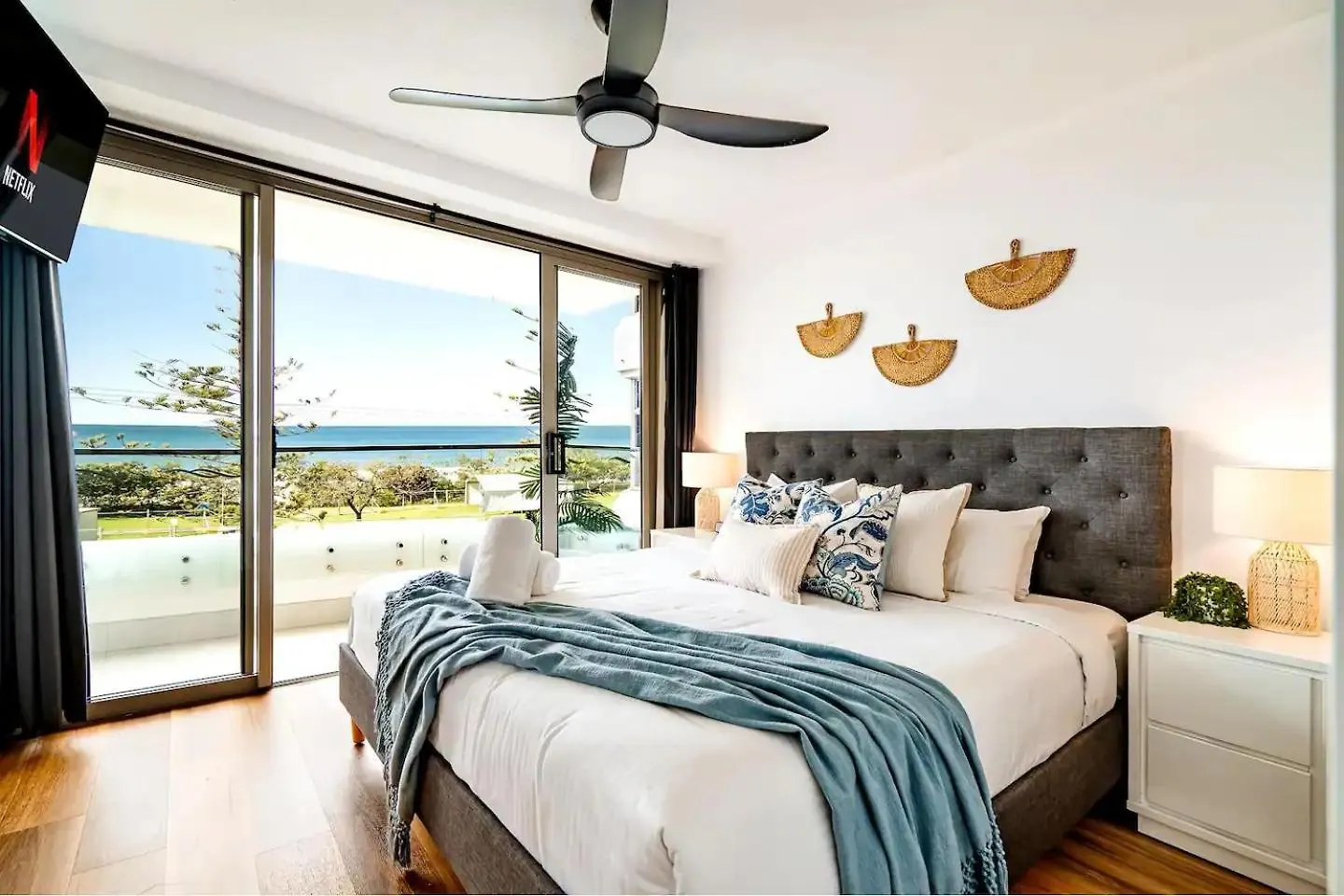Shara Stunning Ocean Views And Modern Comfort Alexandra Headland