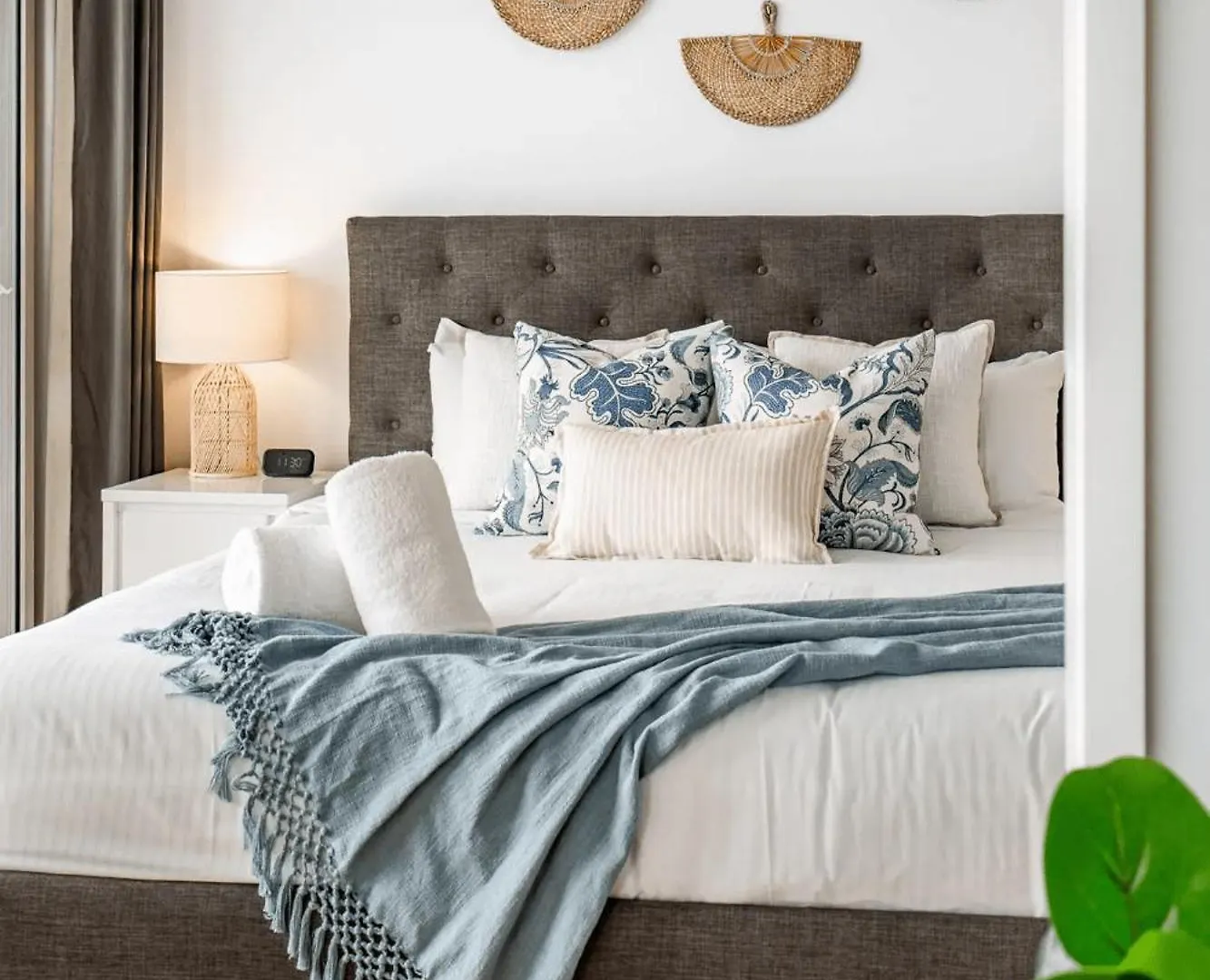 Shara Stunning Ocean Views And Modern Comfort Alexandra Headland