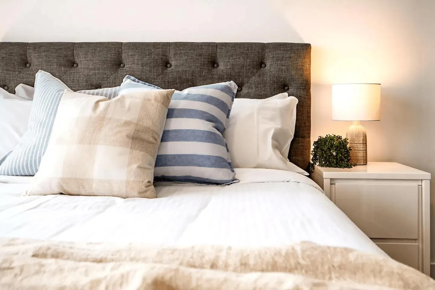 Shara Stunning Ocean Views And Modern Comfort Alexandra Headland Apartamento